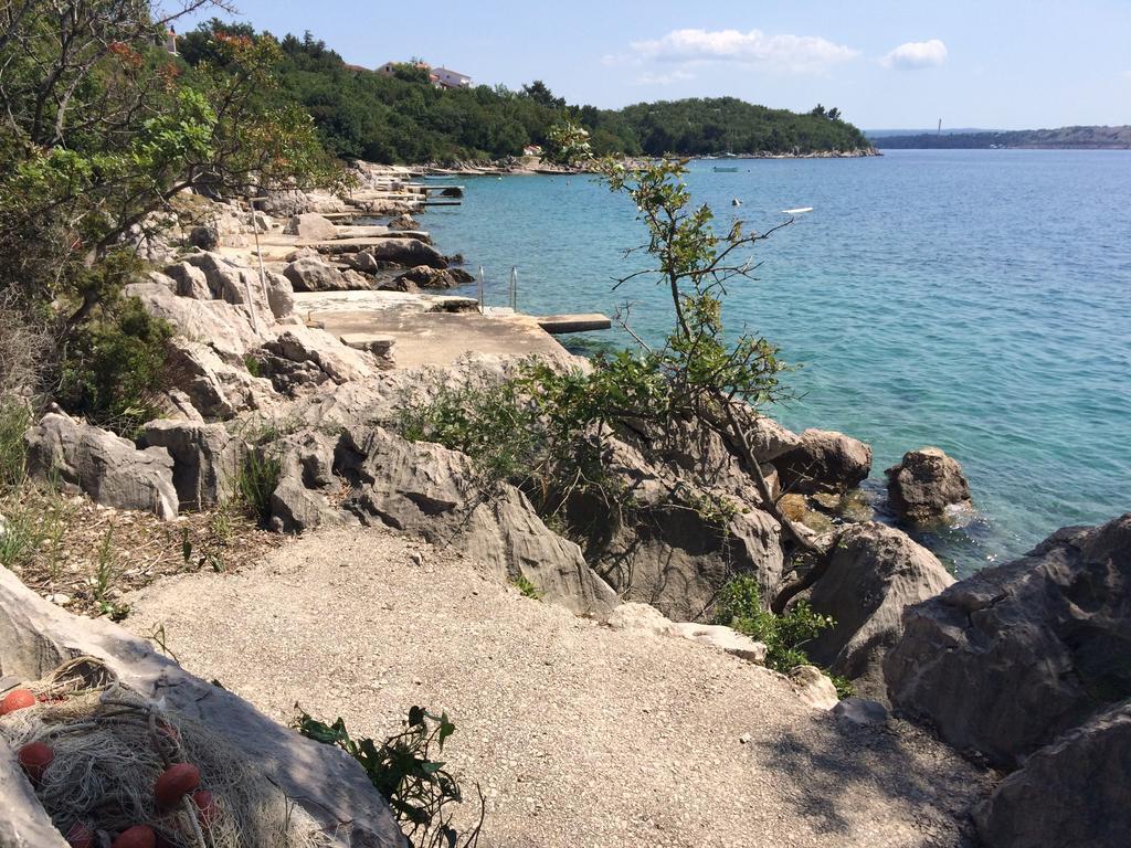 Apartments Nina Omišalj Dış mekan fotoğraf